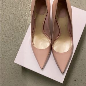 Dior Pink patent leather pumps
